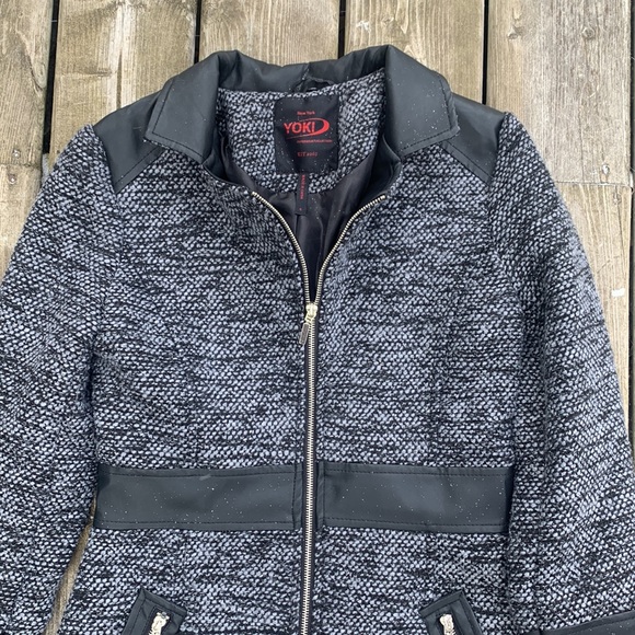 Yoki New York Outerwear Collection Tweed Coat - Picture 3 of 9